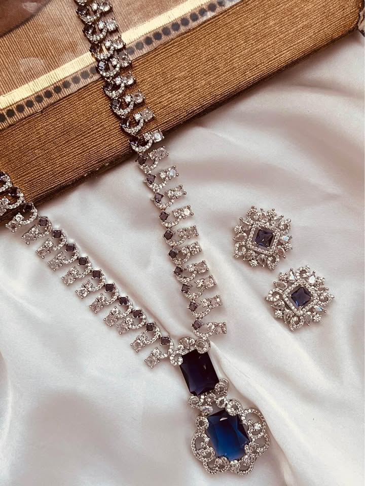 Elegant Pink Stone Necklace Set with Earrings - Image 4