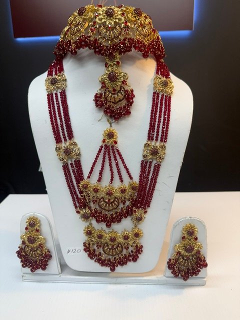 Eternal Glow Set – Necklace & Earrings