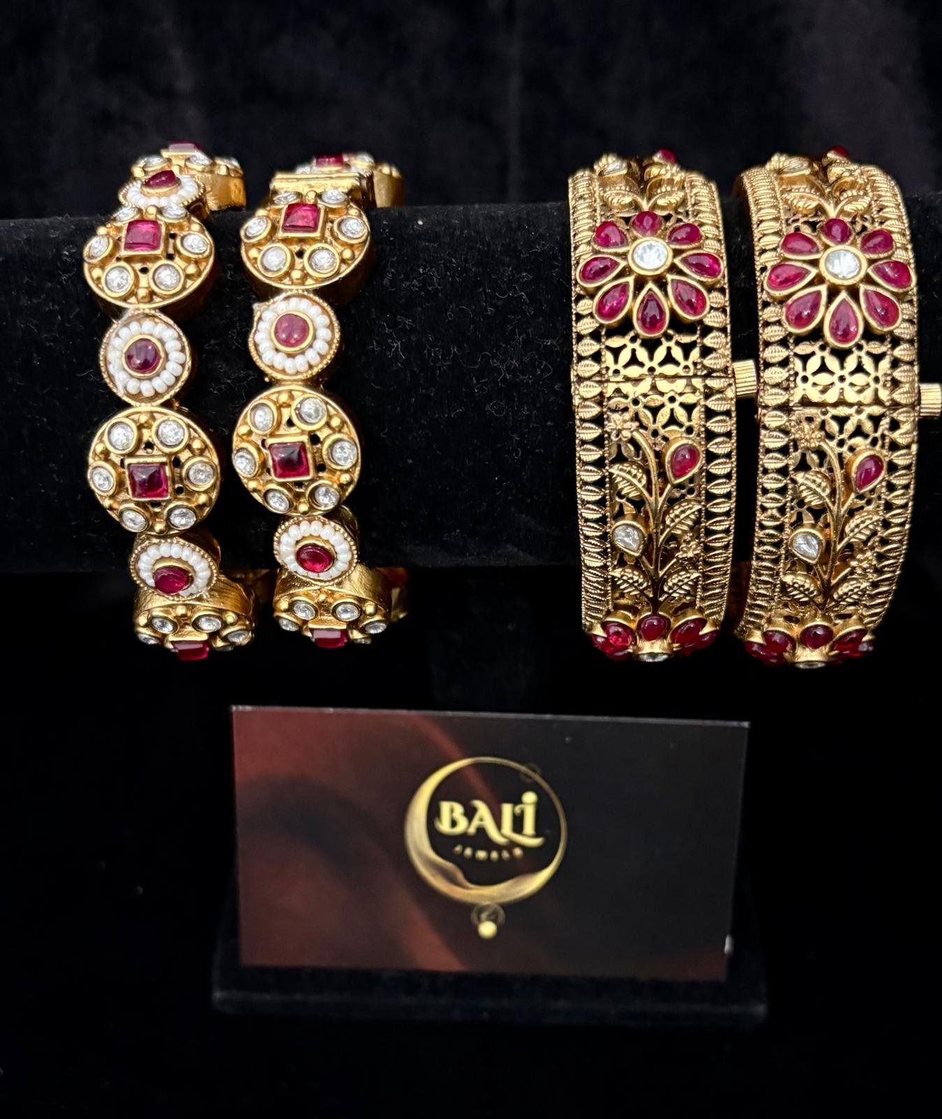 Bangles (set of 2)